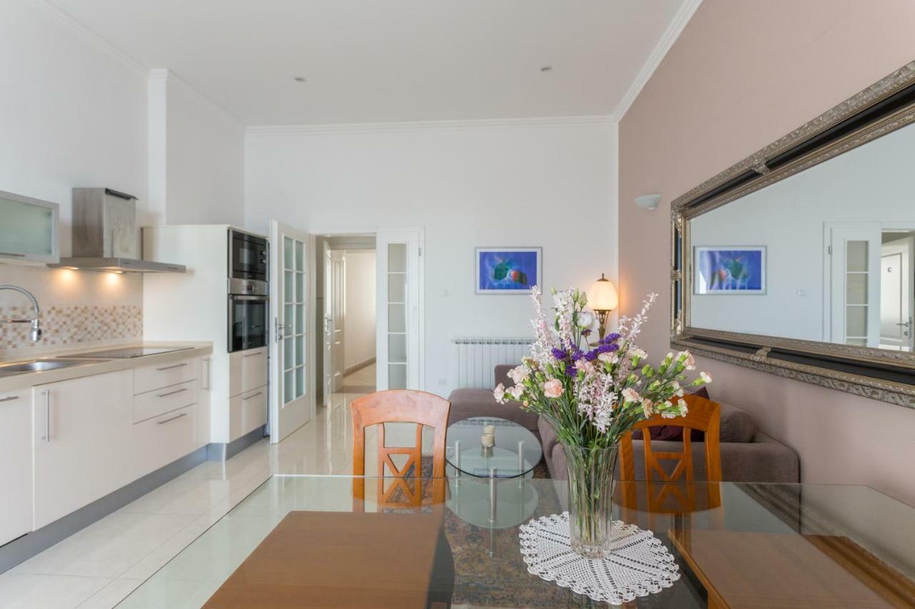 Apartments Villa Victoria Dubrovnik Bagian luar foto